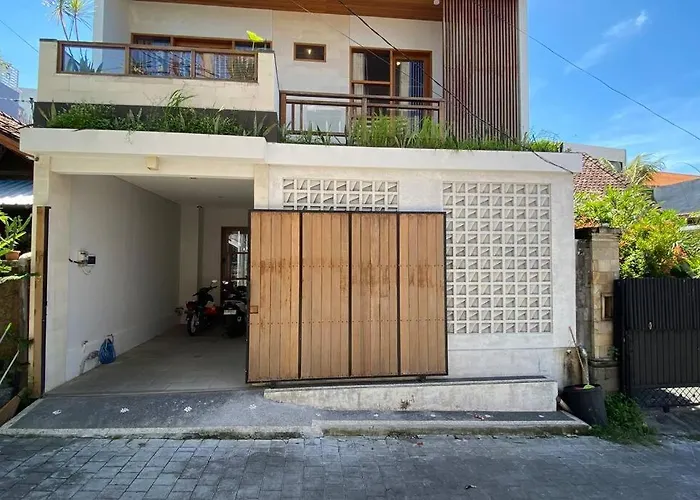 Mawaly Nine Canggu (Bali)